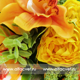 букет пионов с орхидеями цвета оранжевый с белым 16
